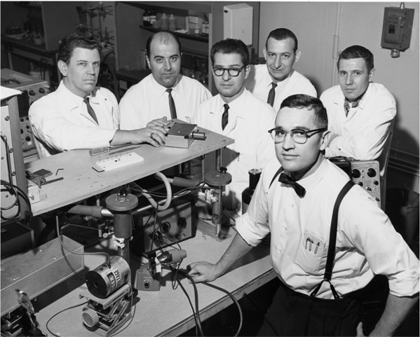 A team of GE scientists working alongside LED inventor Nick Holonyak in 1962